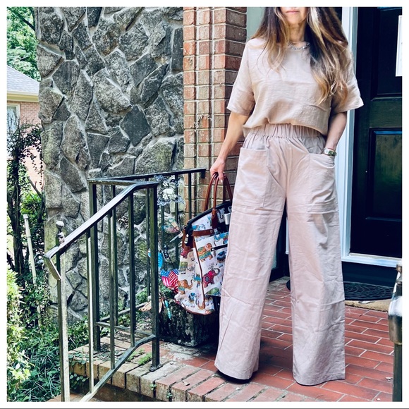 Most Fabulous Woven Cotton Front Pocket Pull on Wide Leg Pants - Picture 5 of 11